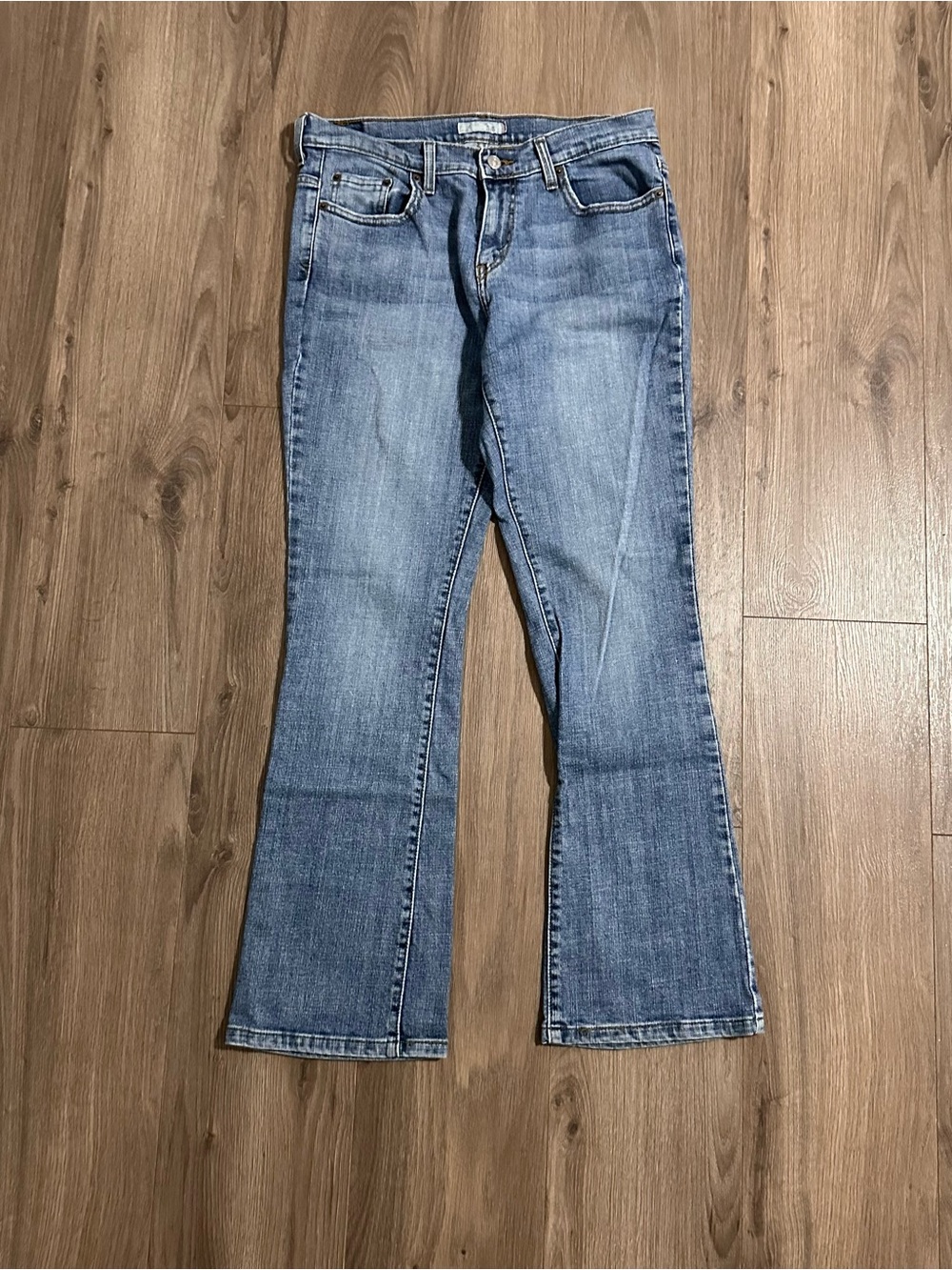 Levi's Denim Bootcut Blue Jeans Women’s
Levi’s 515 - Picture 5 of 5